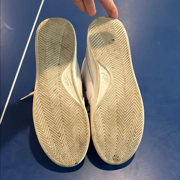 Nike Women’s Court Royal 2 Sneakers - Picture 5 of 5